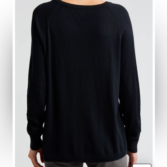 New treasure & bond relaxed V neck sweater top - Picture 3 of 9